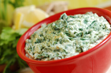 Low-Fat Spinach Dip with Red Bowl
