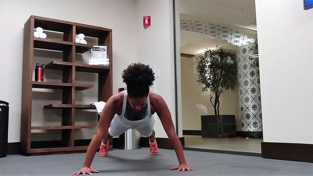 Wide Push Up