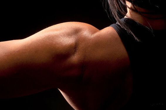 Woman shoulder