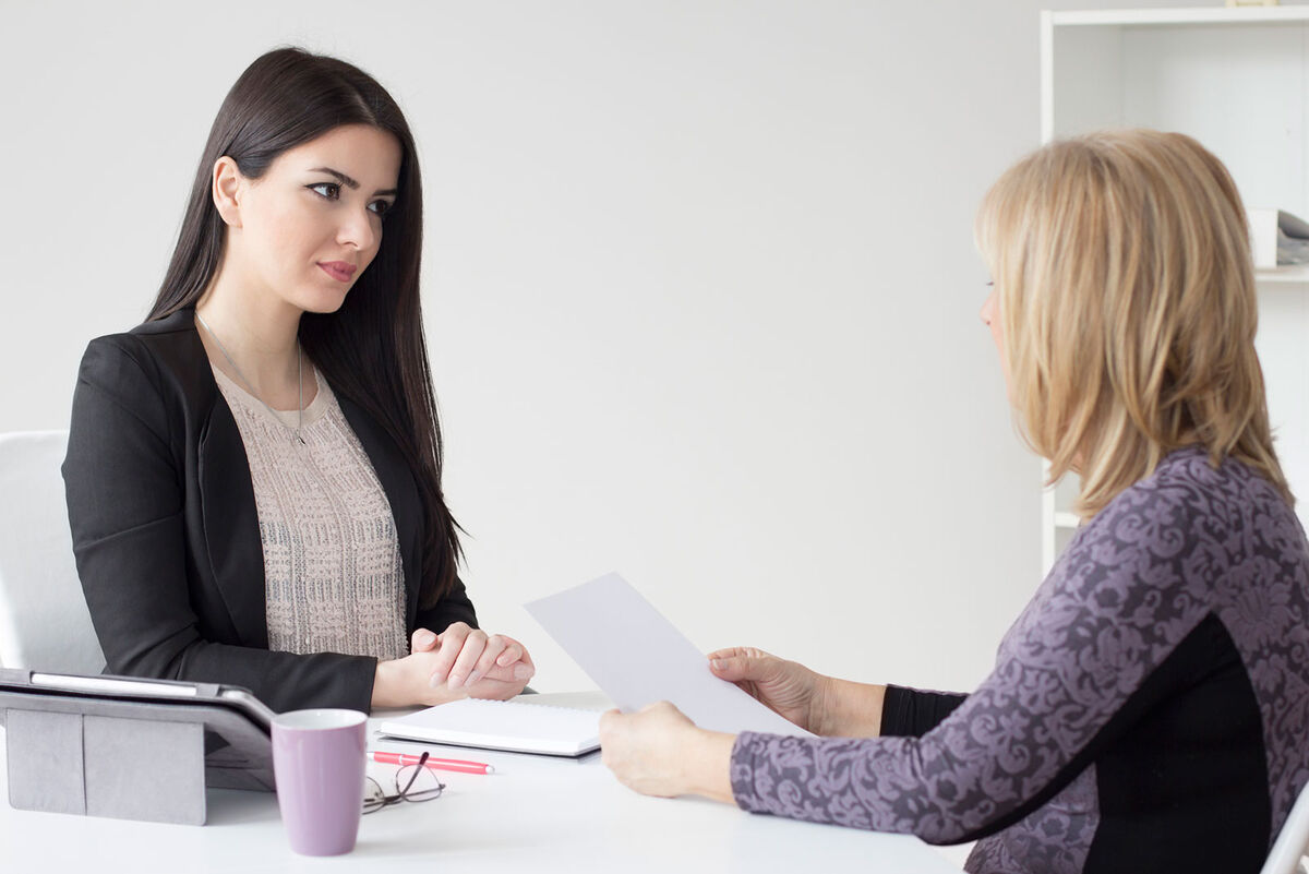 Pregnant woman in job interview