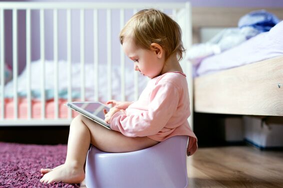 toddler on potty