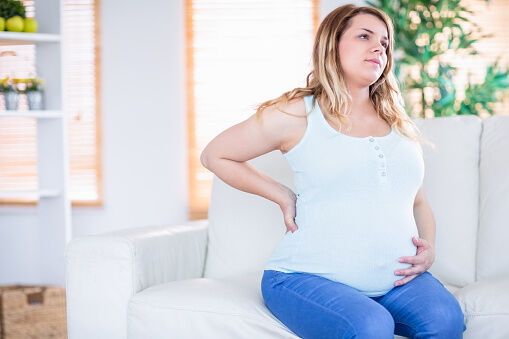 Pregnant woman having a contraction