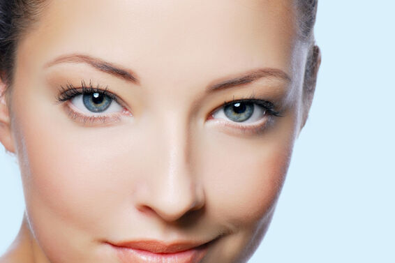 
  Whether you were born with it or are careful with your daily cleansing and treatments, the following beautiful skin care tips will ensure your skin is radiant and supple year-round.


  Forget the magic potions and expensive skin treatment remedies. If you want beautiful skin, you'll have to work for it. While many people are blessed with flawless complexions, others have to go to extremes to clear pesky complexion woes. If you want practical tips with reliable outcomes, read on!
